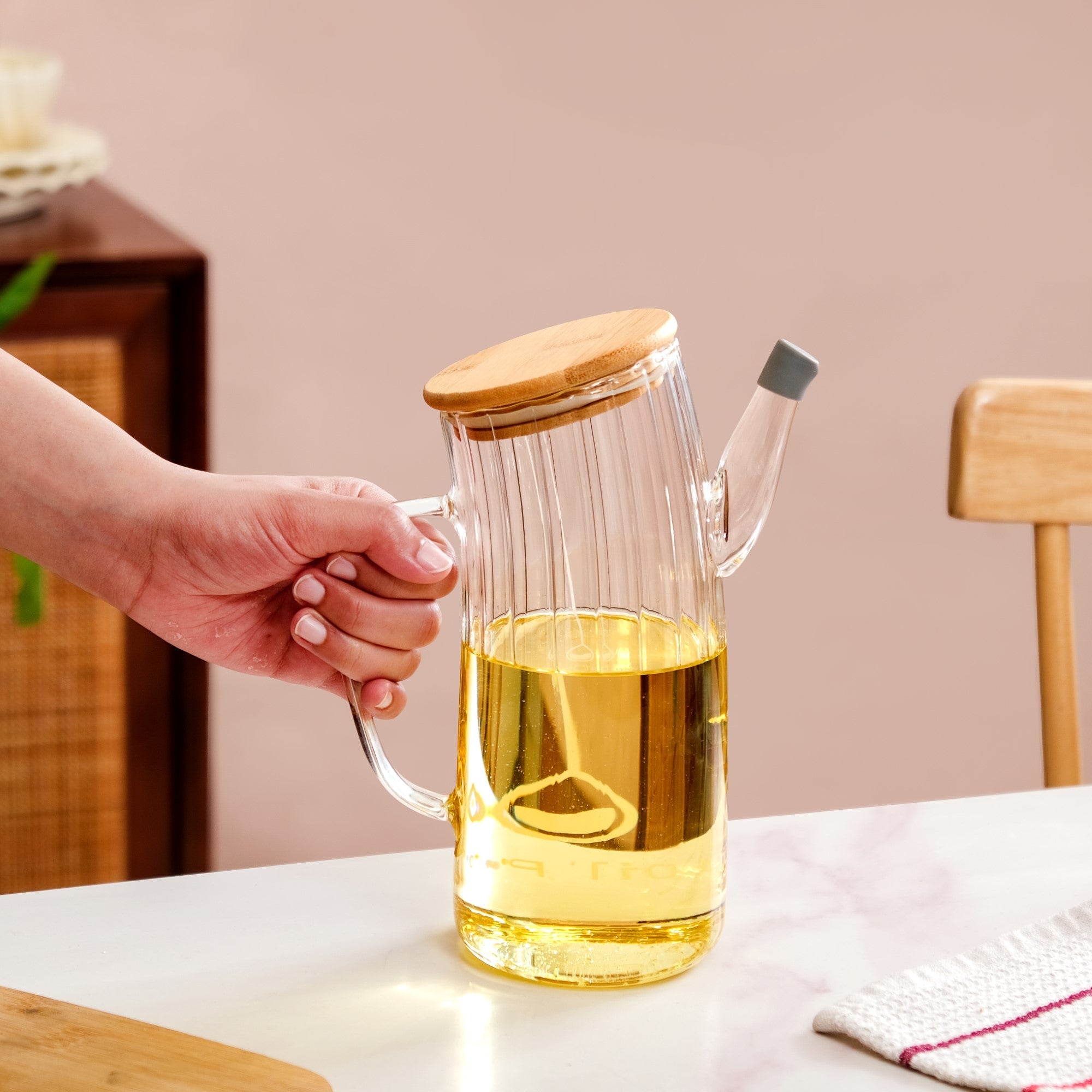 Fluted Borosilicate Glass Oil Jar 800ml