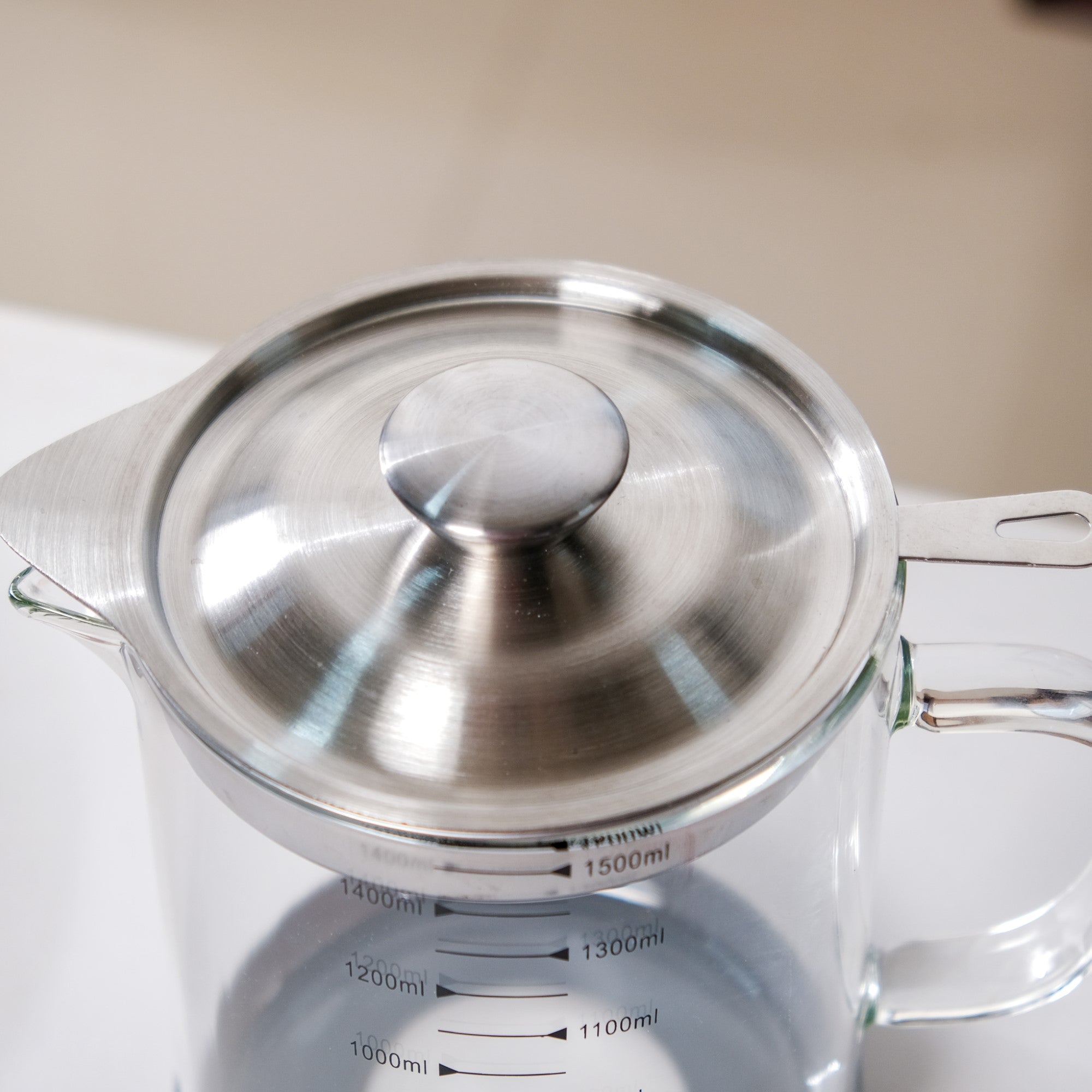 Glass Oil Pot With Strainer 1500ml