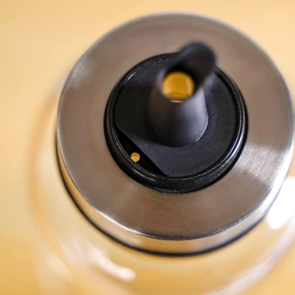 Smart Pour Glass Oil And Vinegar Bottle With Stainless Steel Lid 750ml