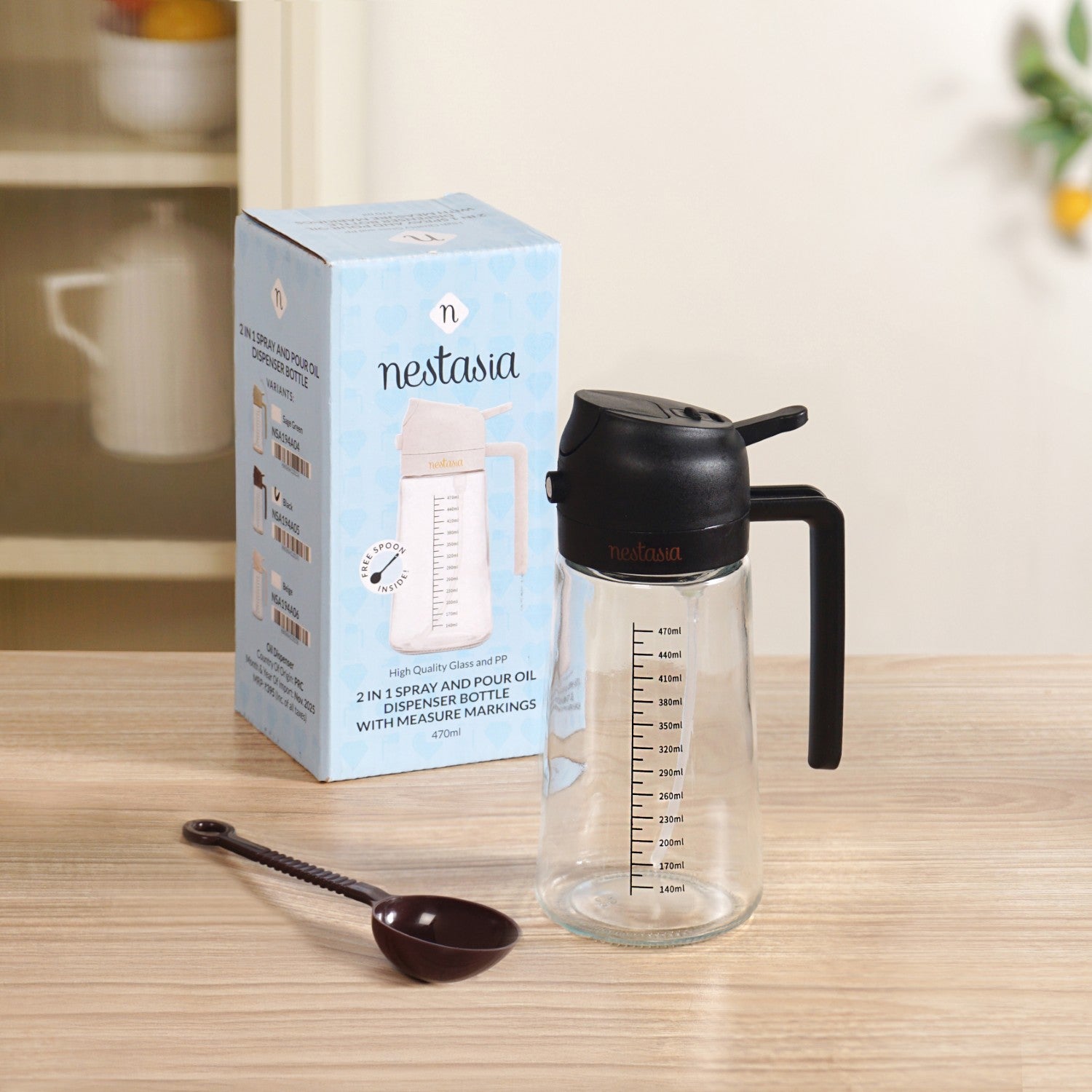 Spray And Pour Oil Dispenser Bottle Black 470ml With Spoon